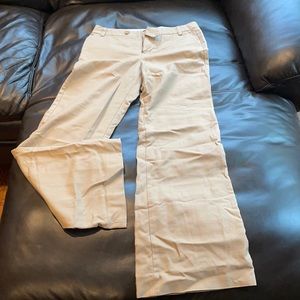 Women’s Gap Khakis
